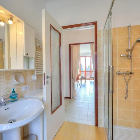 La Perla Bianca Maggiore View Terrace - Happy Apartament Massino Visconti