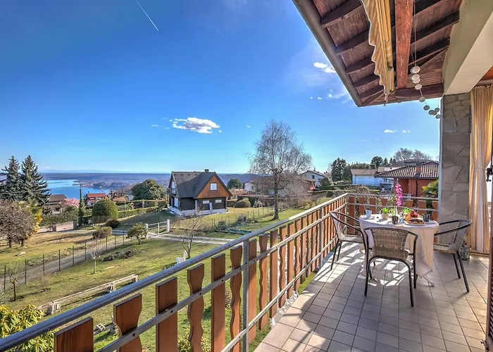 La Perla Bianca View - Happy Apartmán